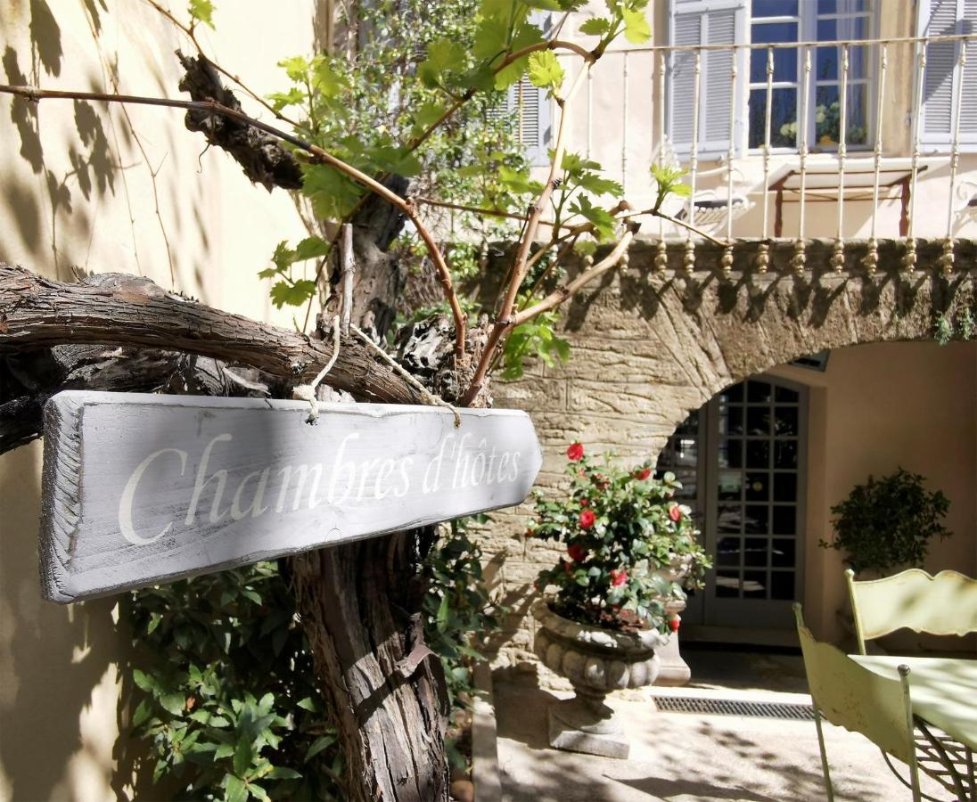 Le Petit Chateau Chateauneuf-de-Gadagne Ngoại thất bức ảnh
