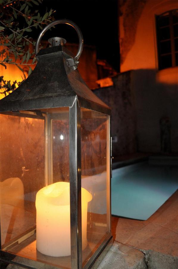 Le Petit Chateau Chateauneuf-de-Gadagne Ngoại thất bức ảnh